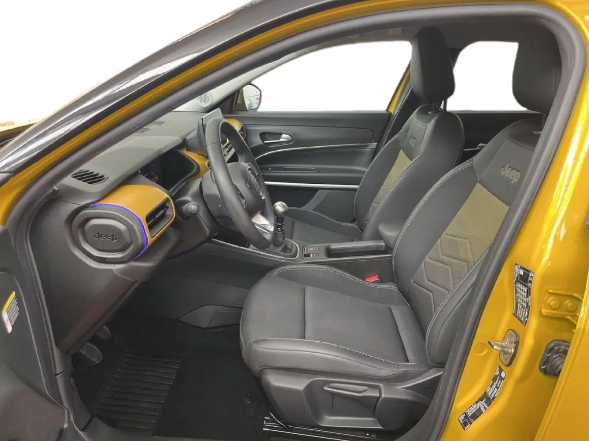 Jeep Avenger usata a Torino (9)