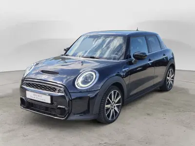 MINI Mini 2.0 Cooper S JCW 5 porte del 2022 usata