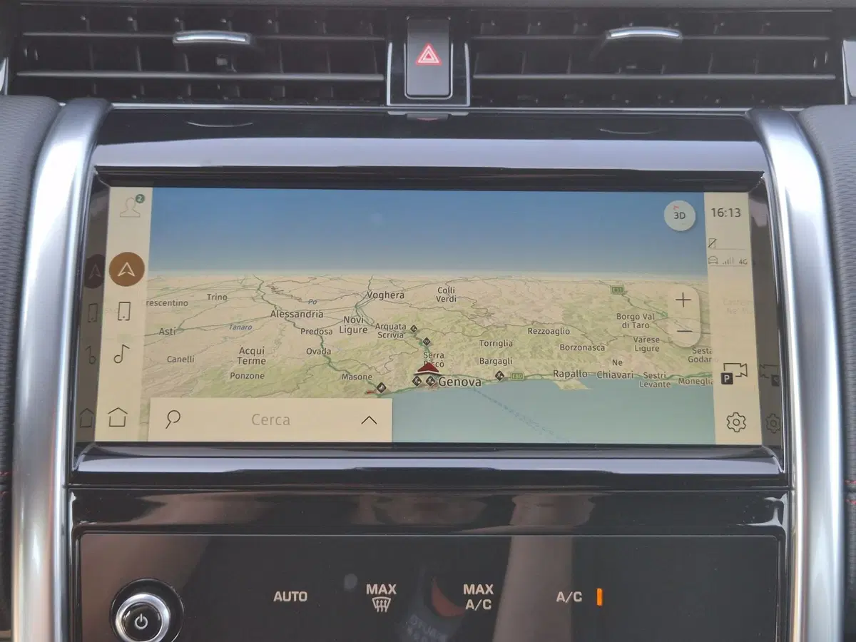 Land Rover Discovery Sport usata  (10)