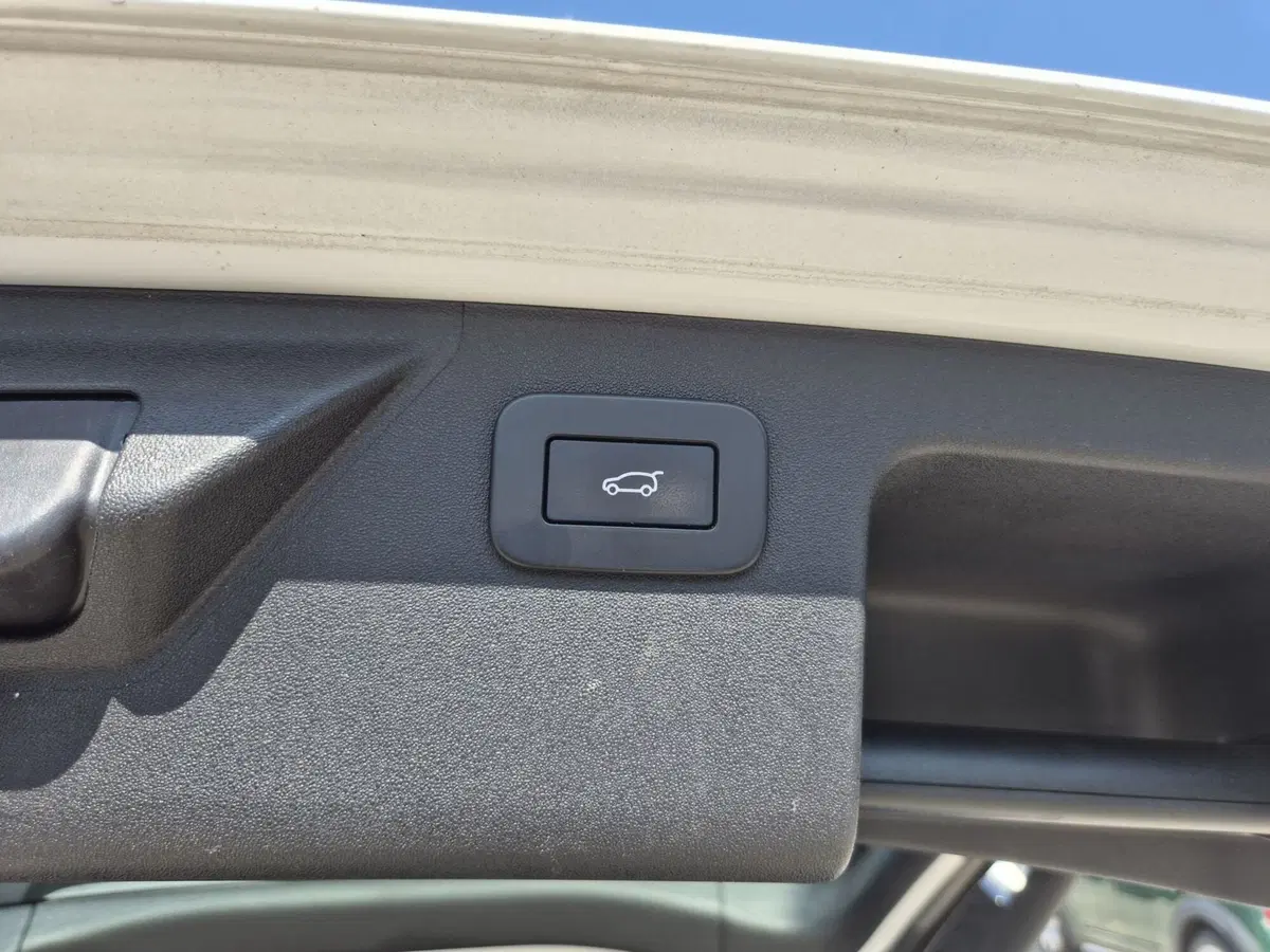 Land Rover Discovery Sport usata  (16)