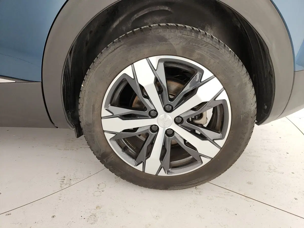Peugeot 3008 usata a Caserta (12)
