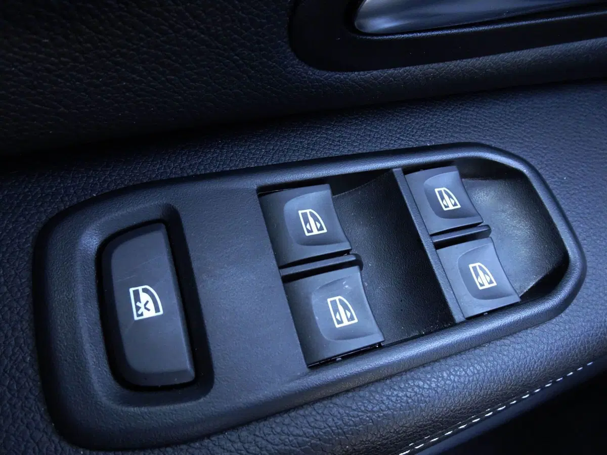 Dacia Duster usata a Treviso (16)