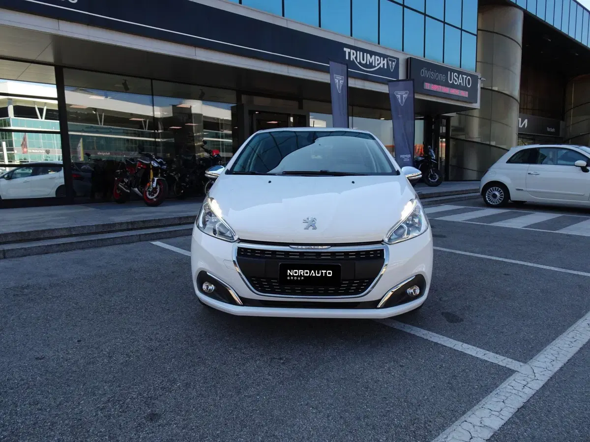 Peugeot 208 usata a Treviso (2)