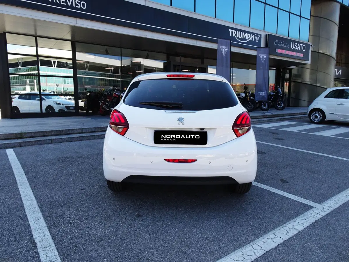 Peugeot 208 usata a Treviso (6)