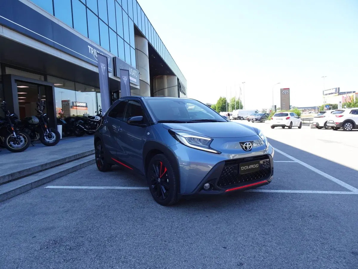 Toyota Aygo X usata a Treviso (4)