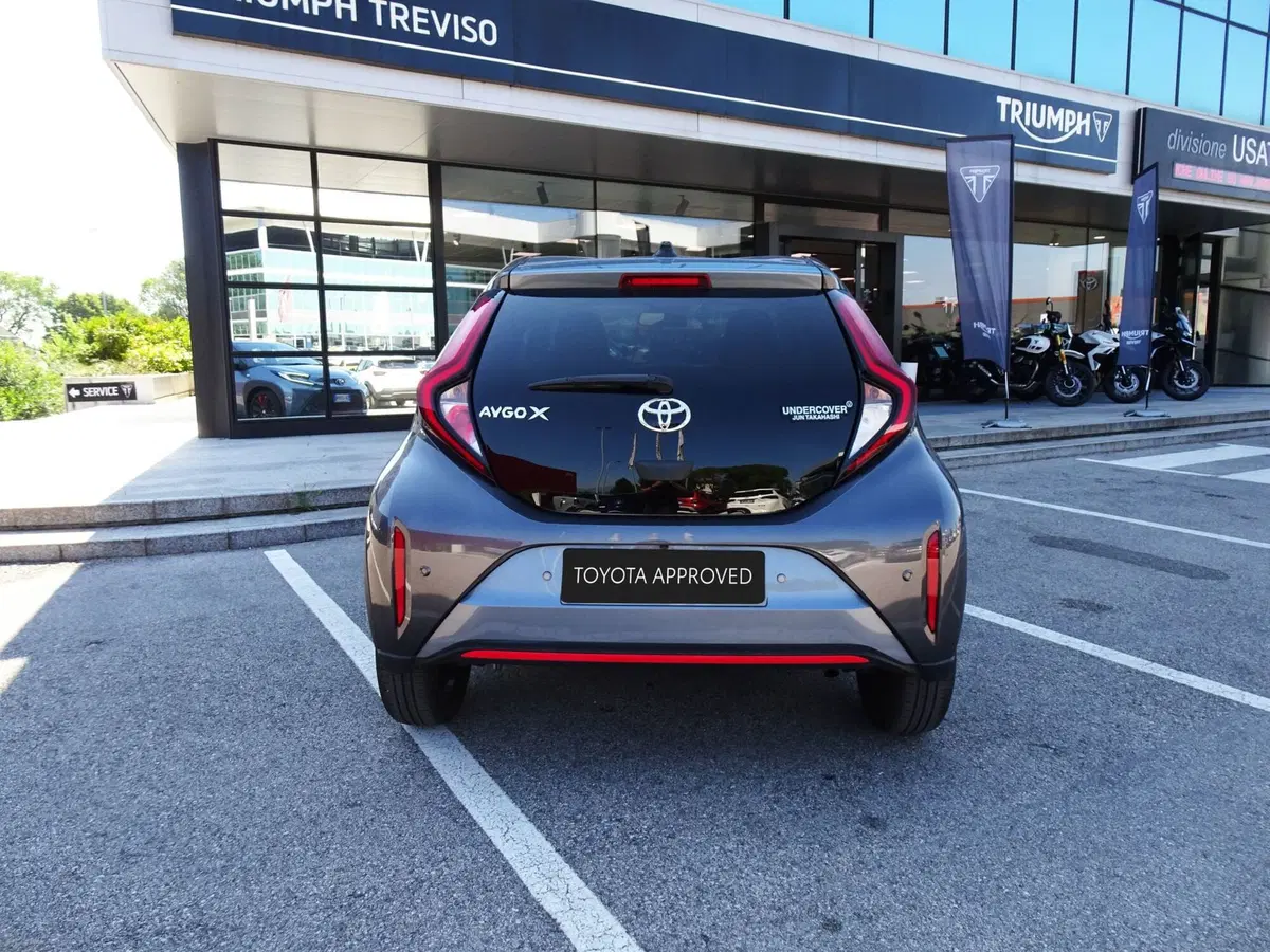 Toyota Aygo X usata a Treviso (6)