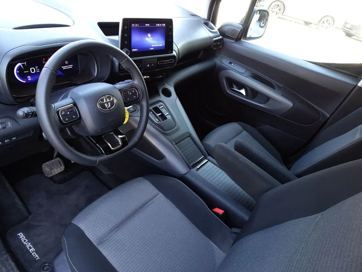Toyota Proace City Verso Electric usata a Treviso (9)