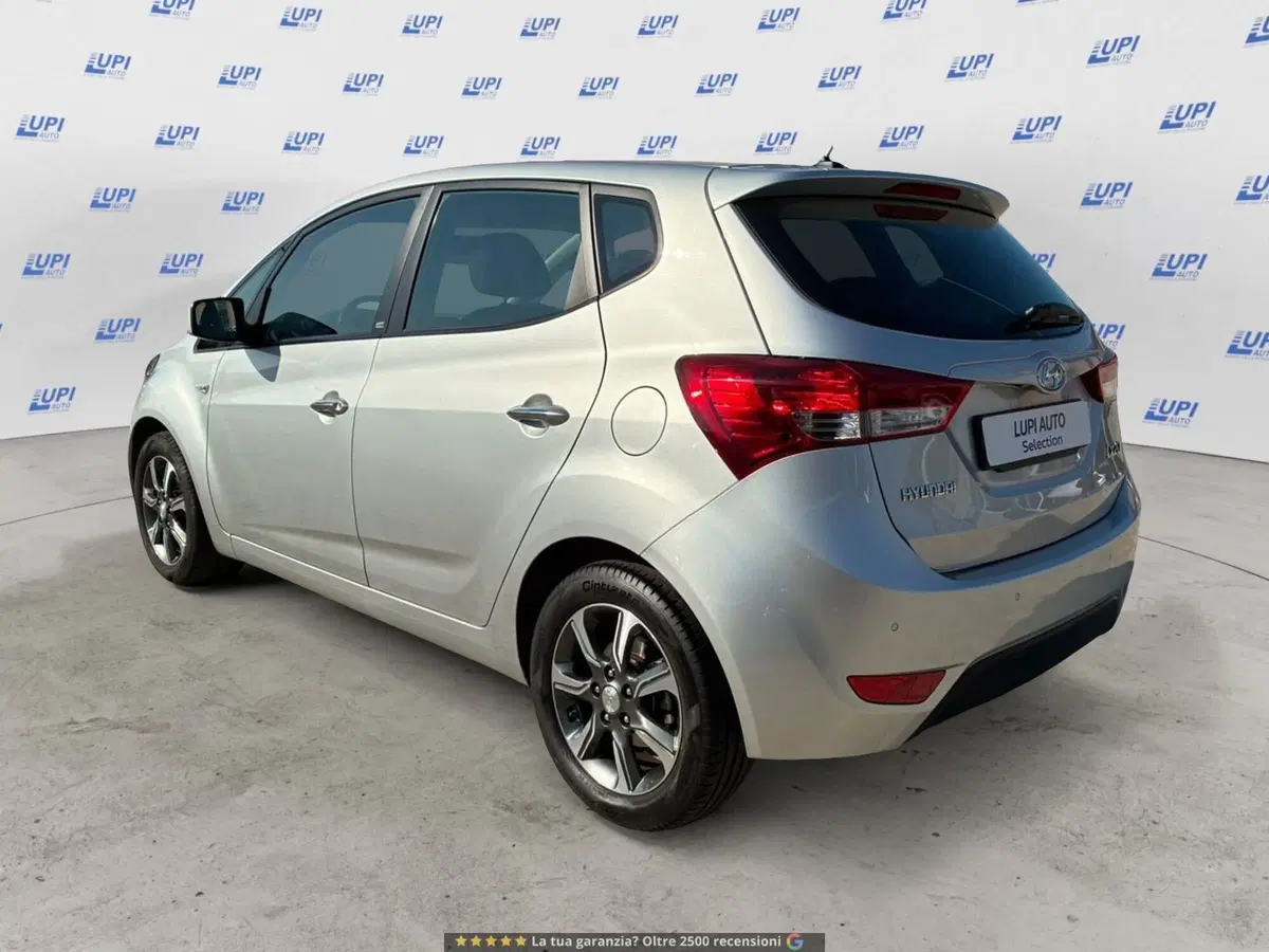 Hyundai ix20 usata a Prato (4)