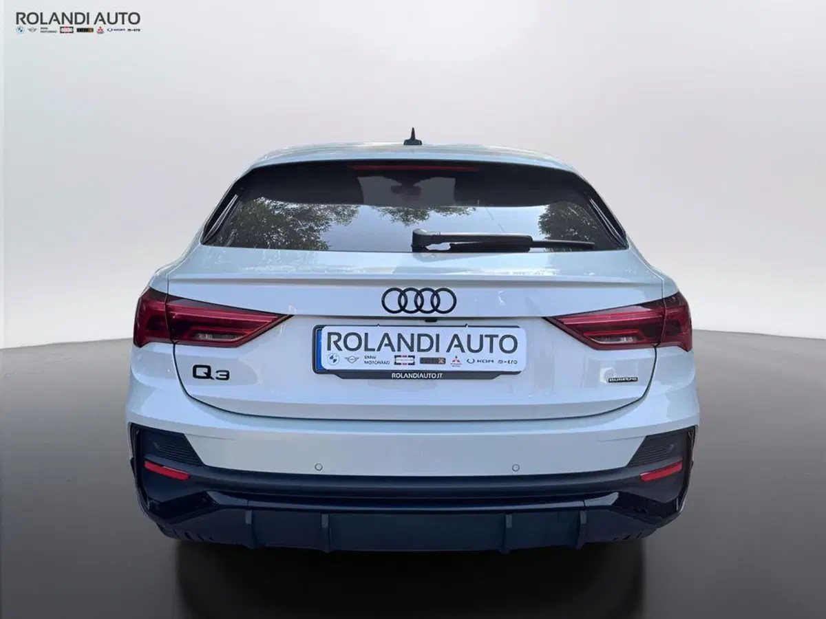 Audi Q3 Sportback usata a Alessandria (6)