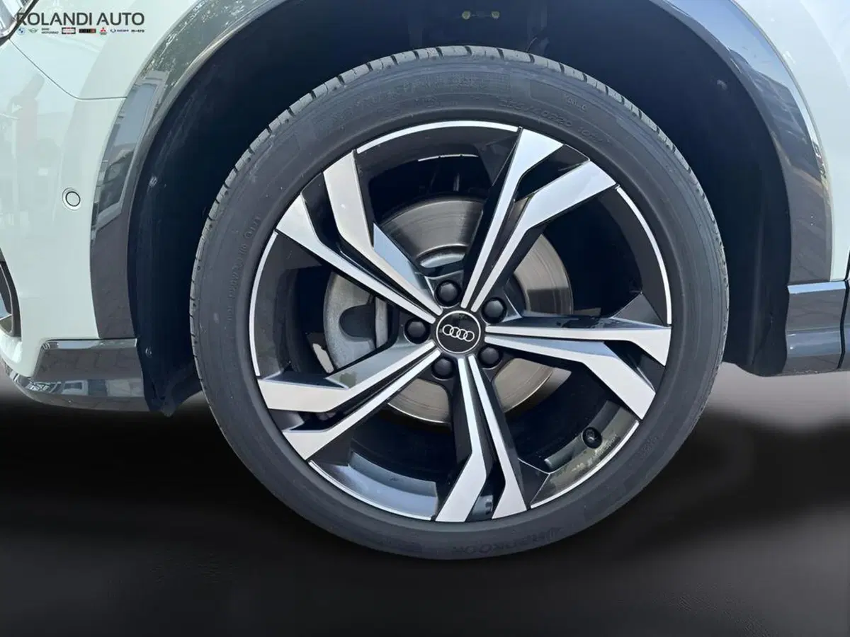 Audi Q3 Sportback usata a Alessandria (9)