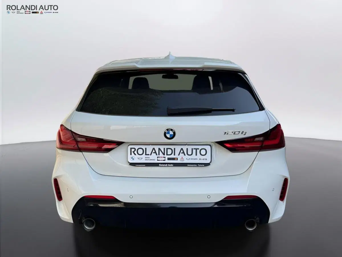 BMW Serie 1 usata a Alessandria (7)
