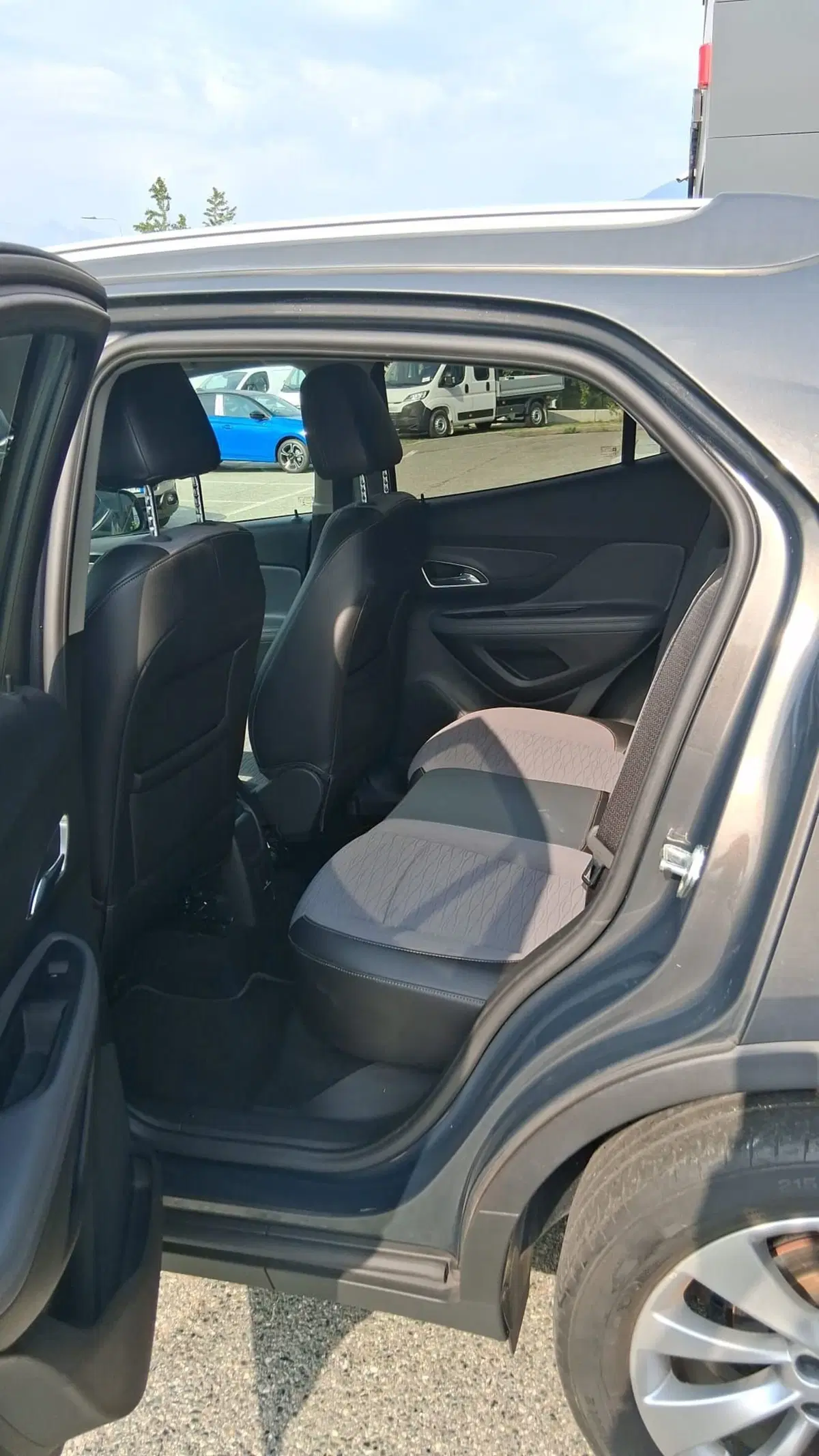 Opel Mokka usata a Aosta (7)