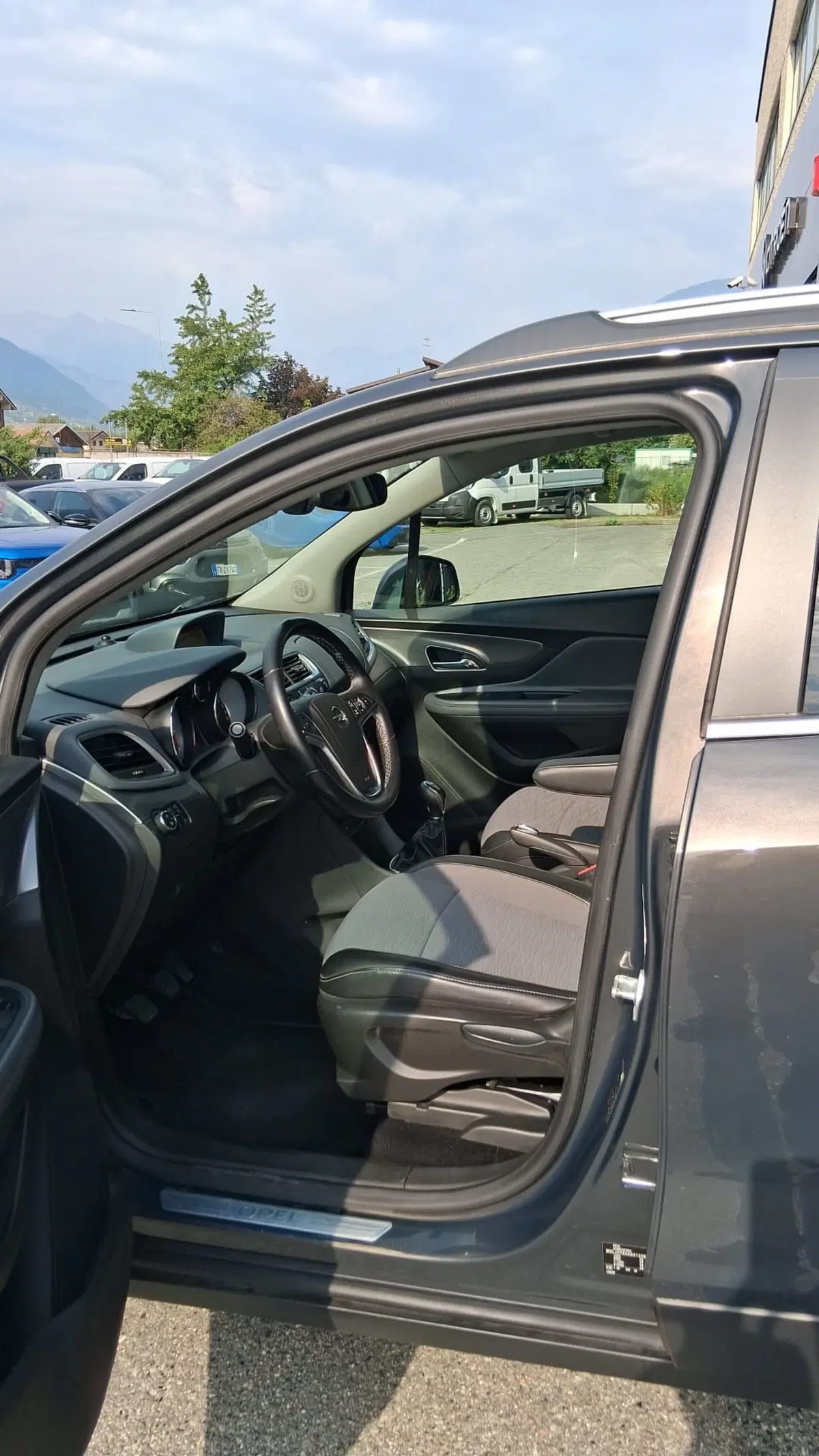 Opel Mokka usata a Aosta (8)