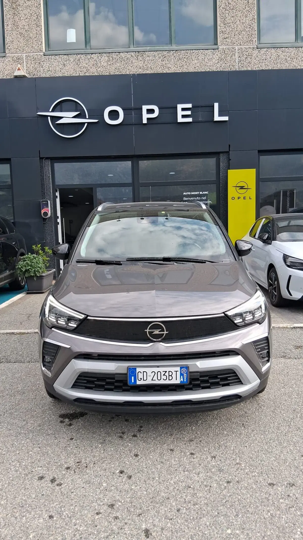 Opel Crossland X usata a Aosta (3)