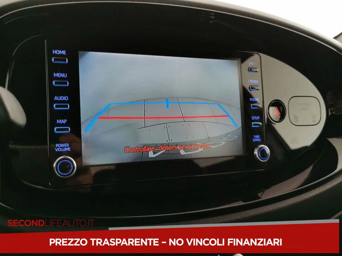 Toyota Aygo X usata a Chieti (7)