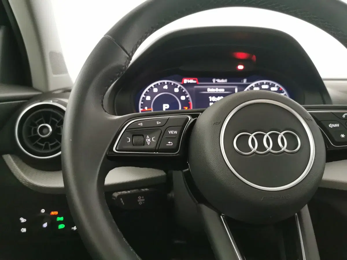 Audi Q2 usata a Chieti (10)