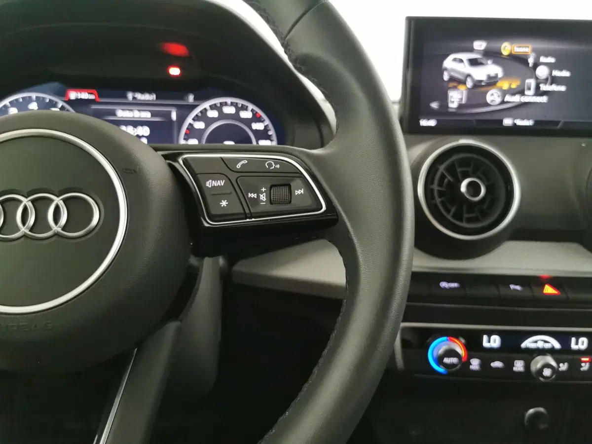 Audi Q2 usata a Chieti (11)