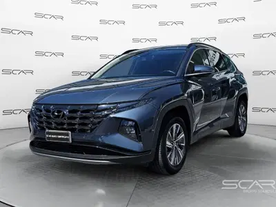 Hyundai Tucson 1.6 hev Xtech 2wd auto del 2023 usata a Livorno