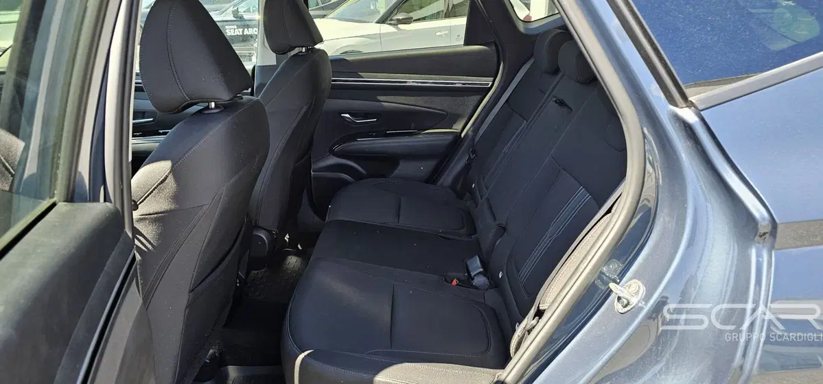 Hyundai Tucson usata a Livorno (13)
