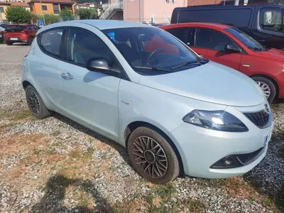 Lancia Ypsilon 1.0 FireFly 5 porte S&amp;S Hybrid Ecochic A. Ferretti del 2024 usata a La Spezia