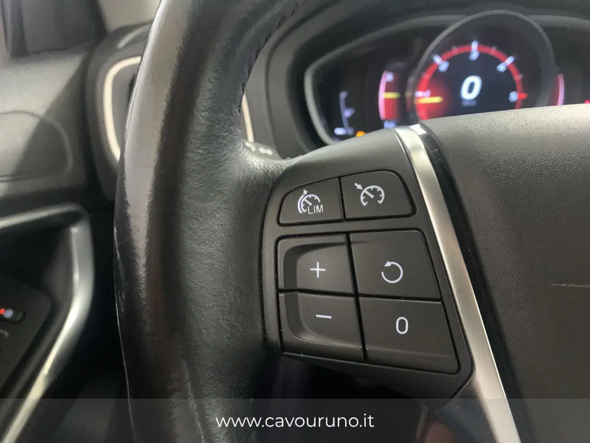 Volvo V40 usata a Ferrara (13)