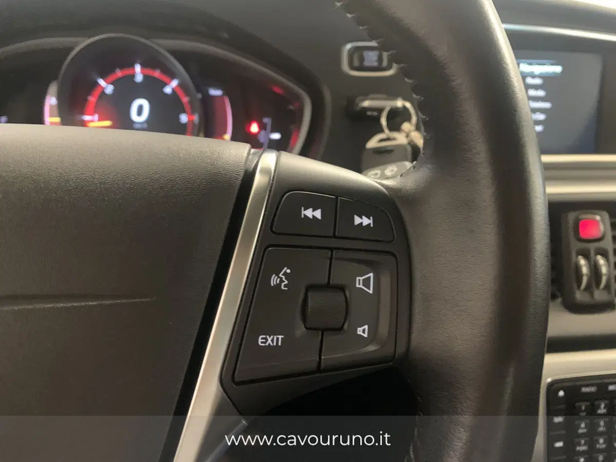 Volvo V40 usata a Ferrara (14)