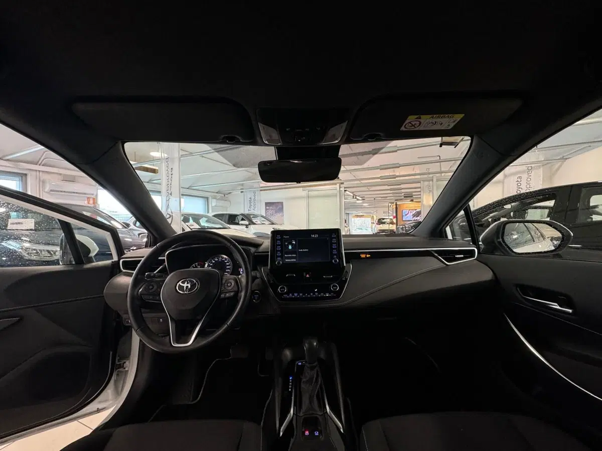 Toyota Corolla Touring Sports usata a Modena (15)