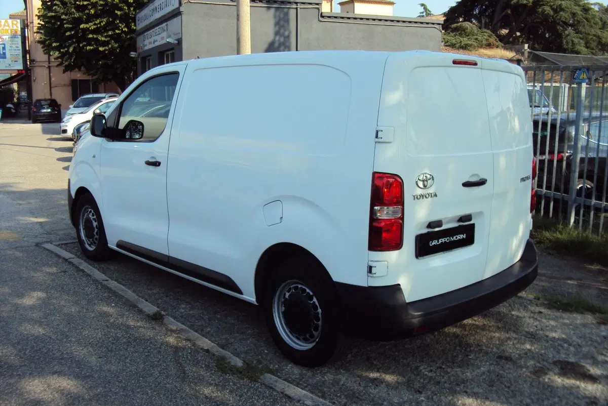 Toyota Proace usata a Bologna (6)