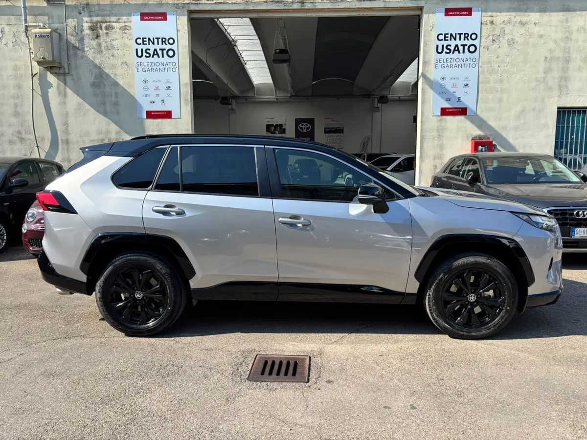 Toyota Rav4 usata a Modena (5)
