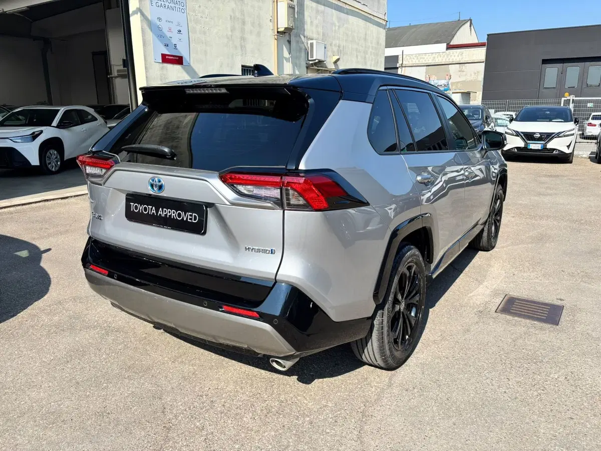 Toyota Rav4 usata a Modena (7)