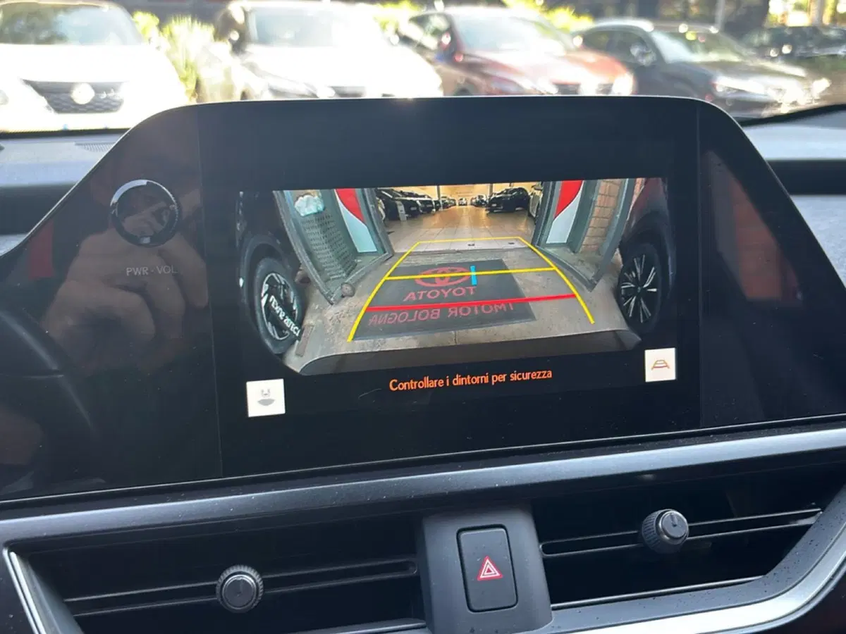Lexus UX usata a Bologna (12)
