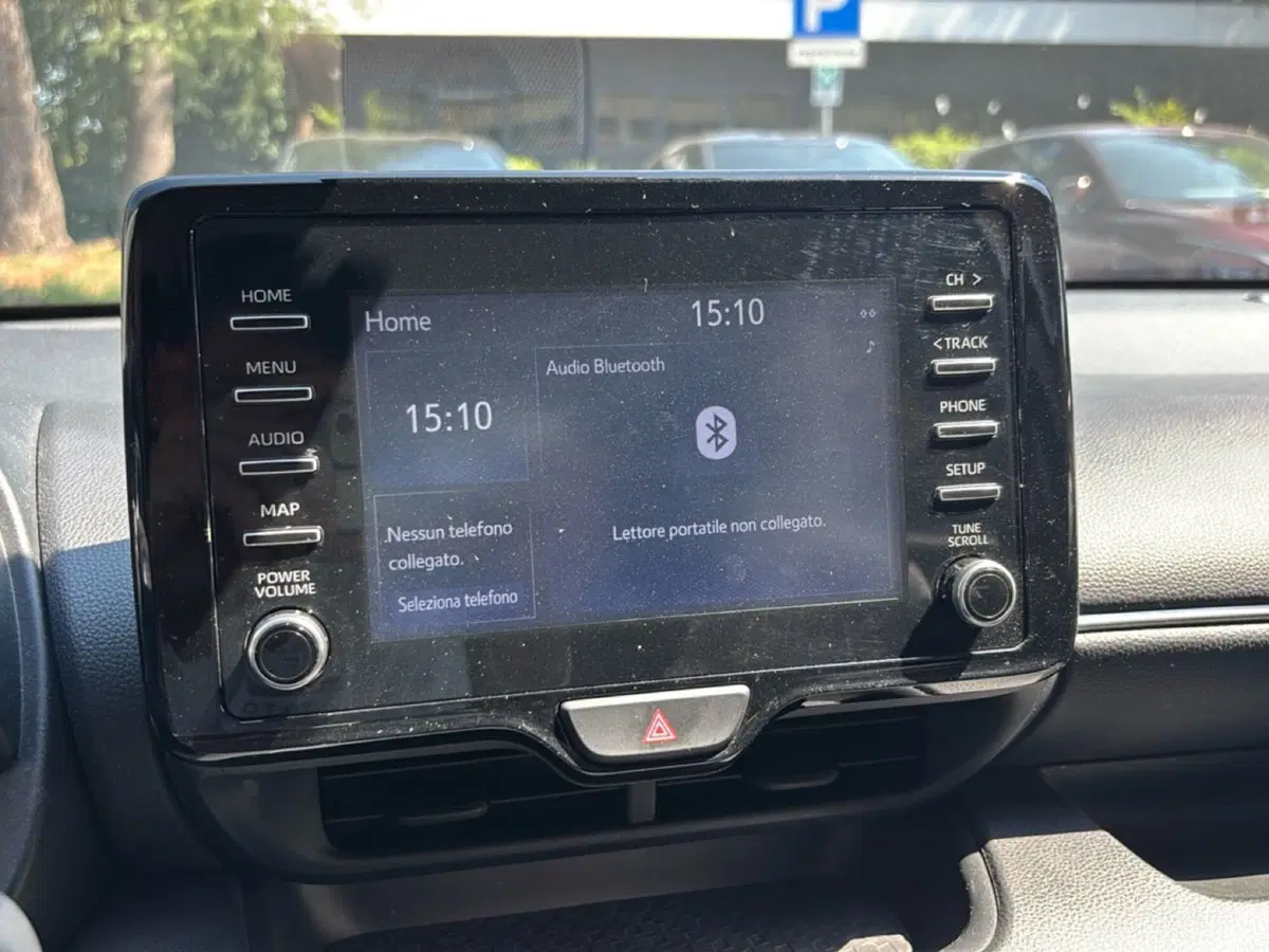 Toyota Yaris usata a Bologna (11)