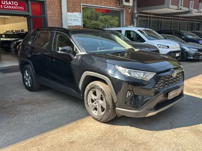 Toyota Rav4 HV (218CV) E-CVT 2WD Active del 2022 usata a San Lazzaro di Savena
