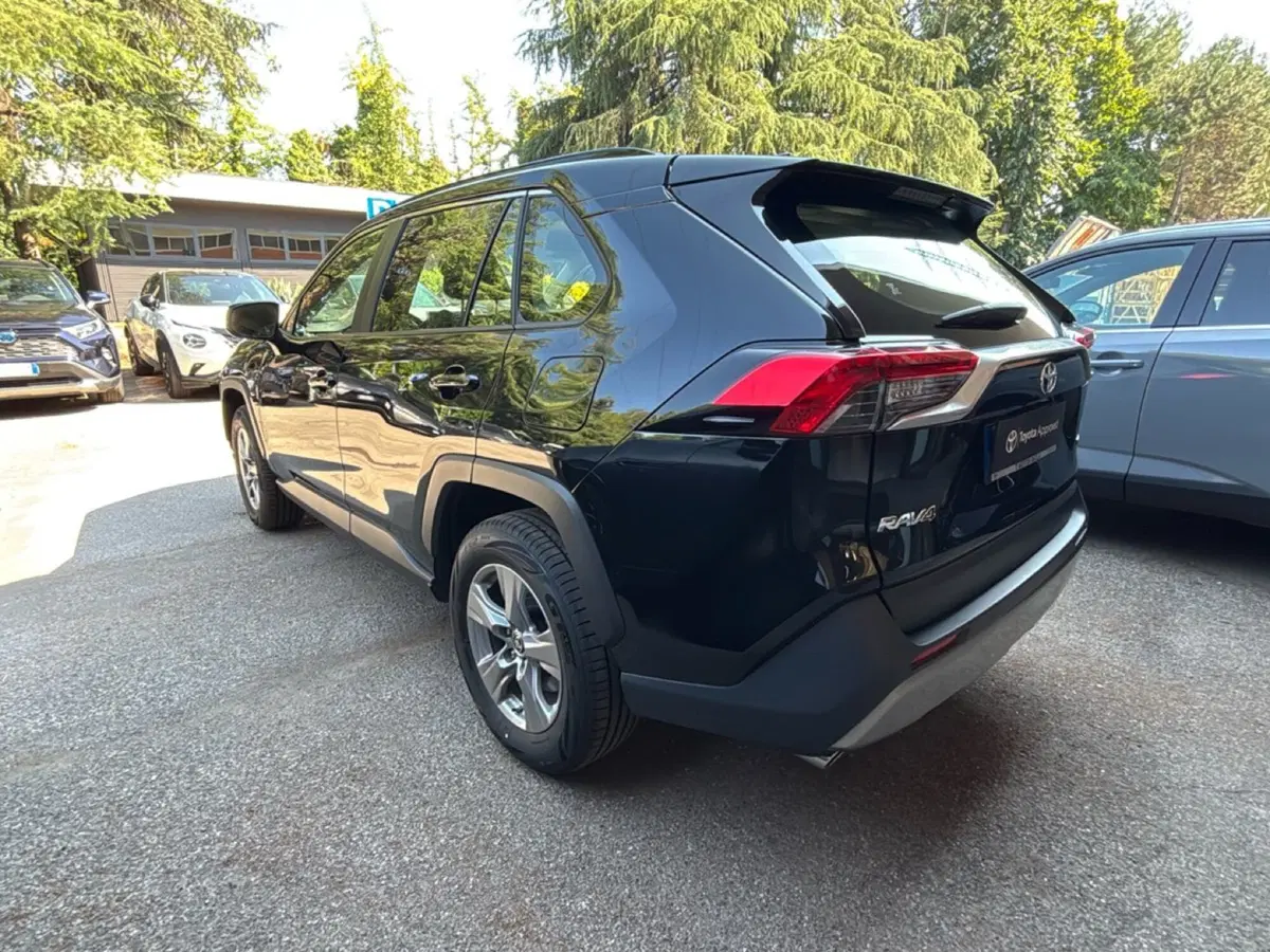 Toyota Rav4 usata a Bologna (5)