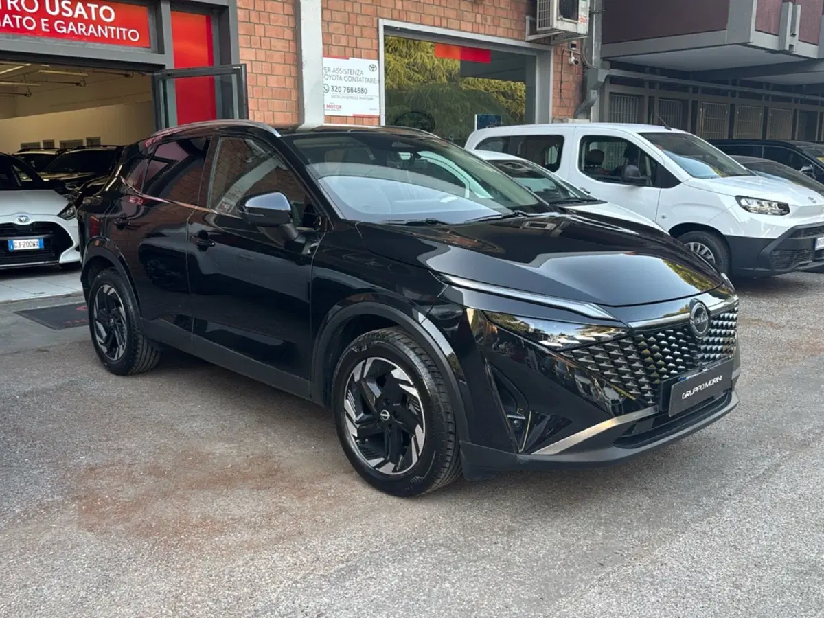 Nissan Qashqai usata a Bologna (2)