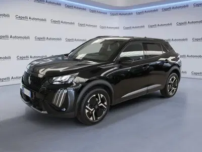 Peugeot 2008 1.2 turbo Allure 100cv del 2023 usata a Casalmaggiore