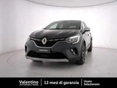 Renault Captur Full Hybrid E-Tech 145 CV Techno del 2023 usata a Roma