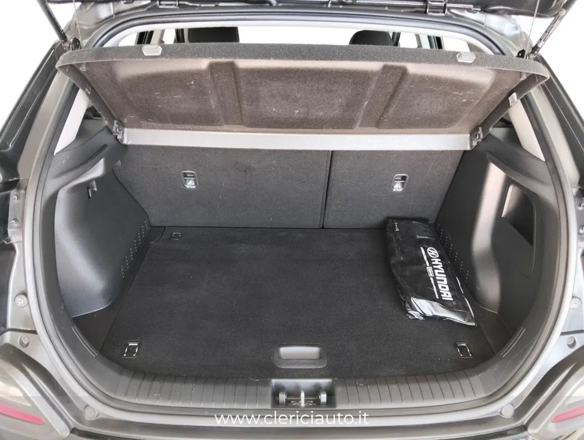 Hyundai Kona usata a Como (18)