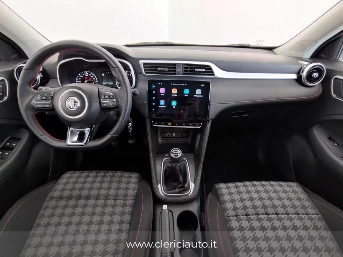 Mg ZS usata a Como (4)