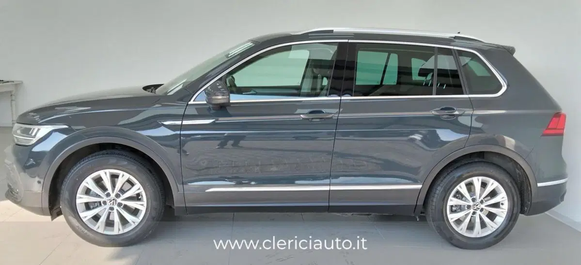 Volkswagen Tiguan usata a Como (8)