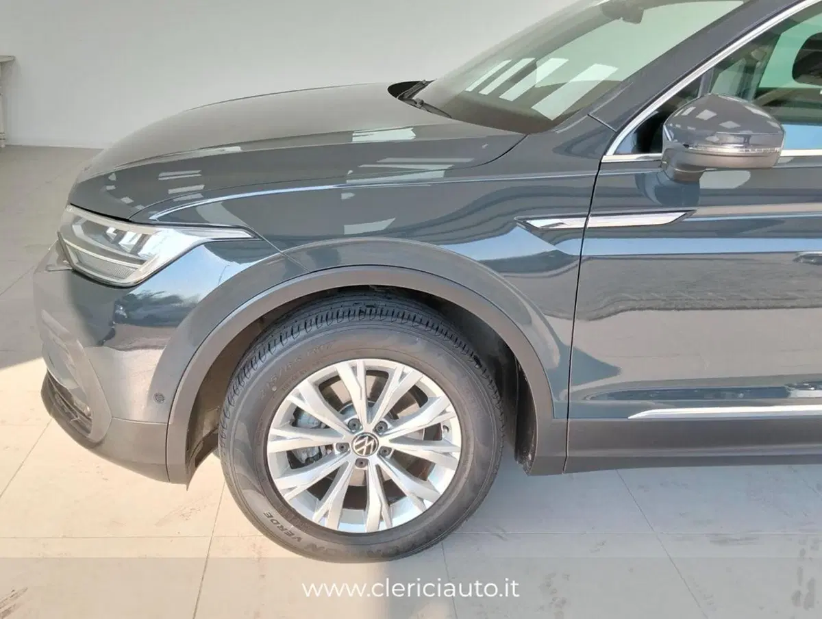 Volkswagen Tiguan usata a Como (9)
