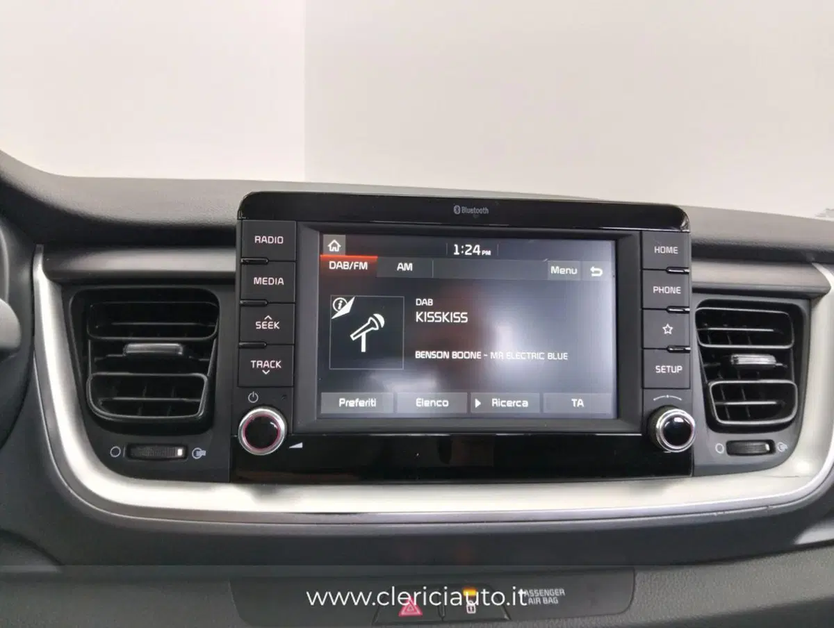 Kia Stonic usata a Como (12)