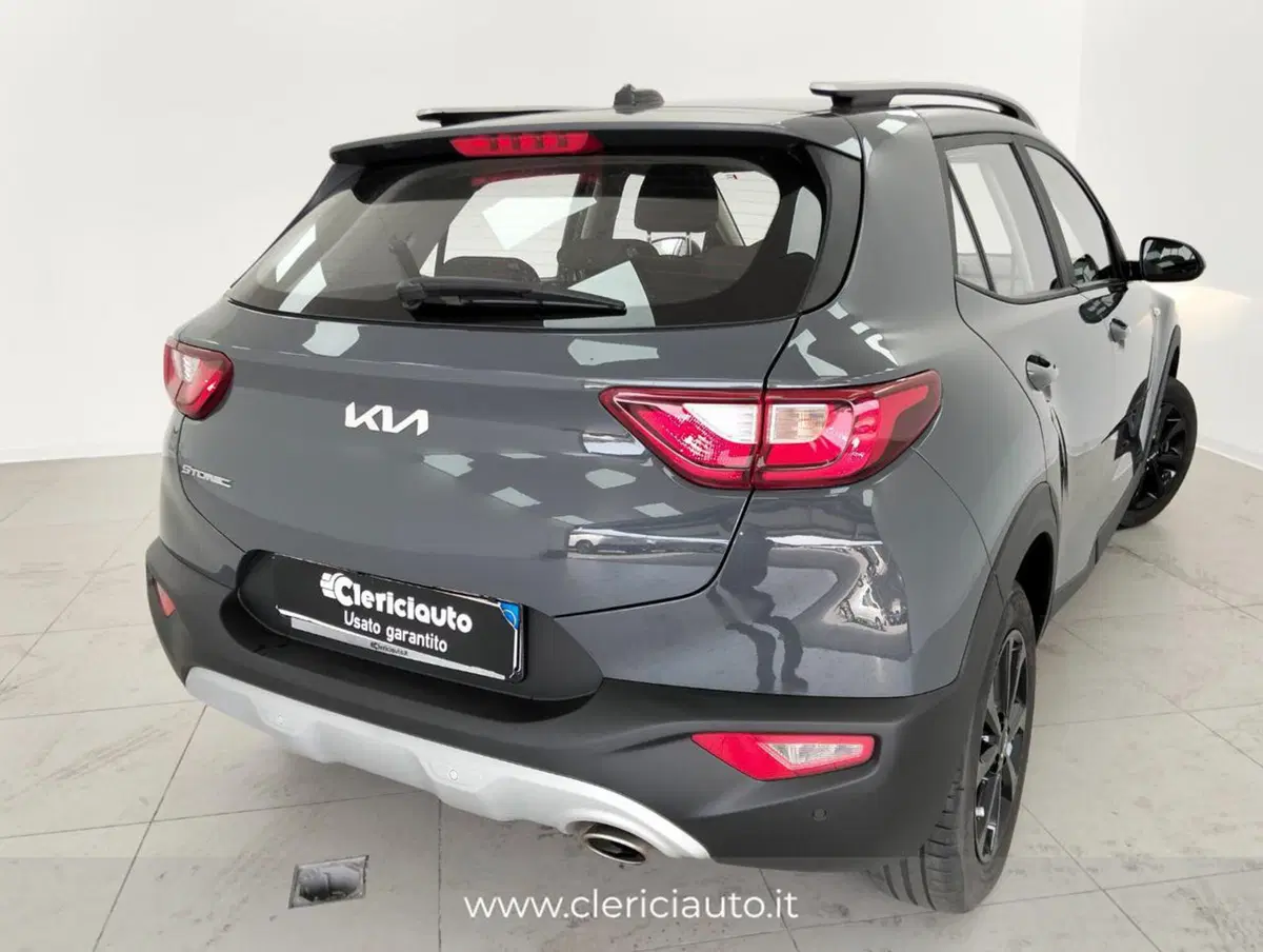 Kia Stonic usata a Como (2)