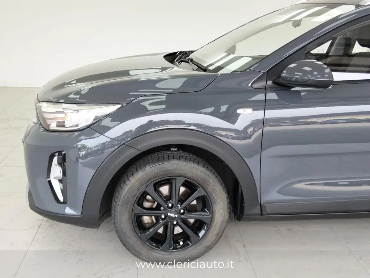 Kia Stonic usata a Como (9)