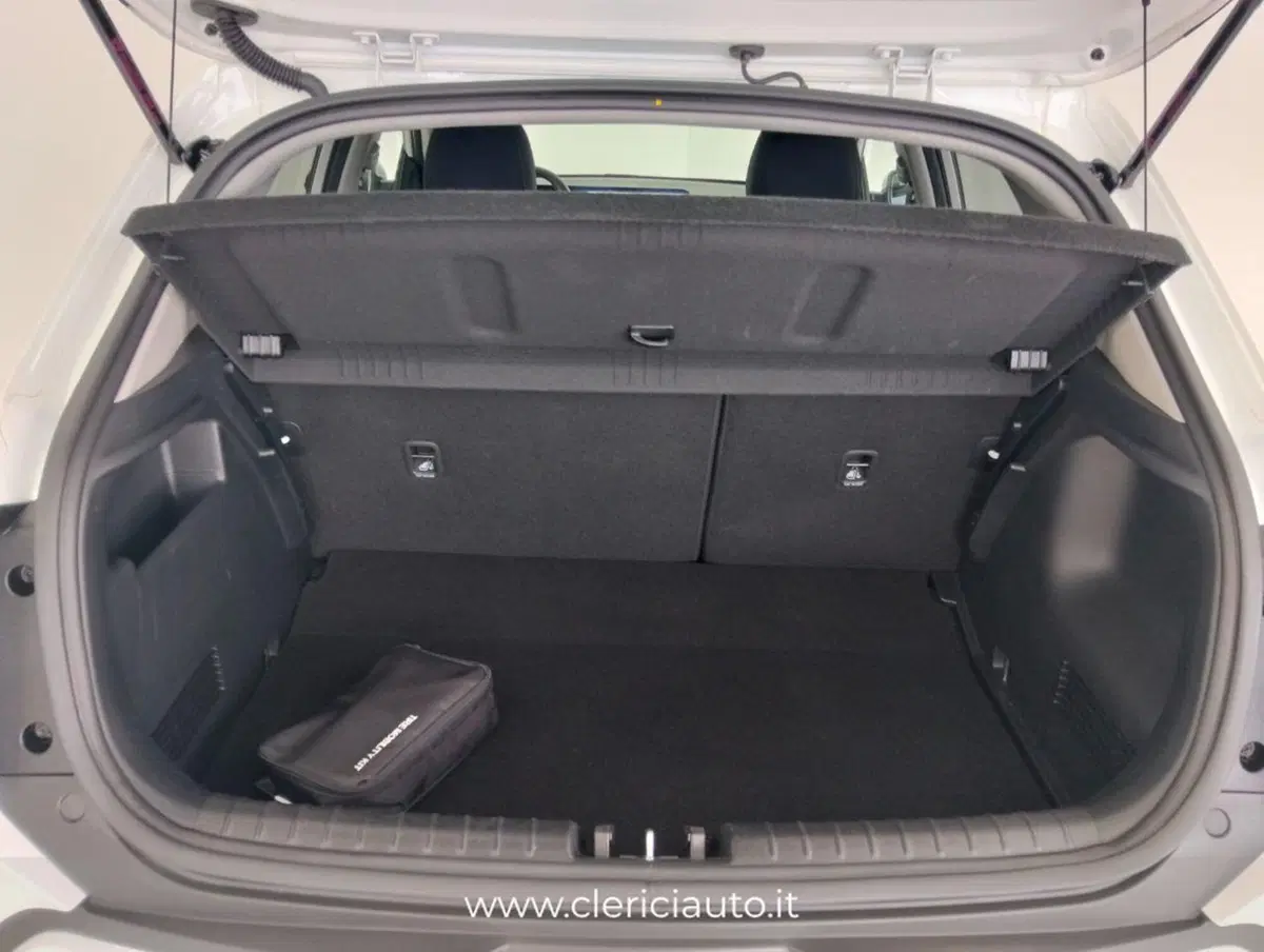Kia Stonic usata a Como (18)
