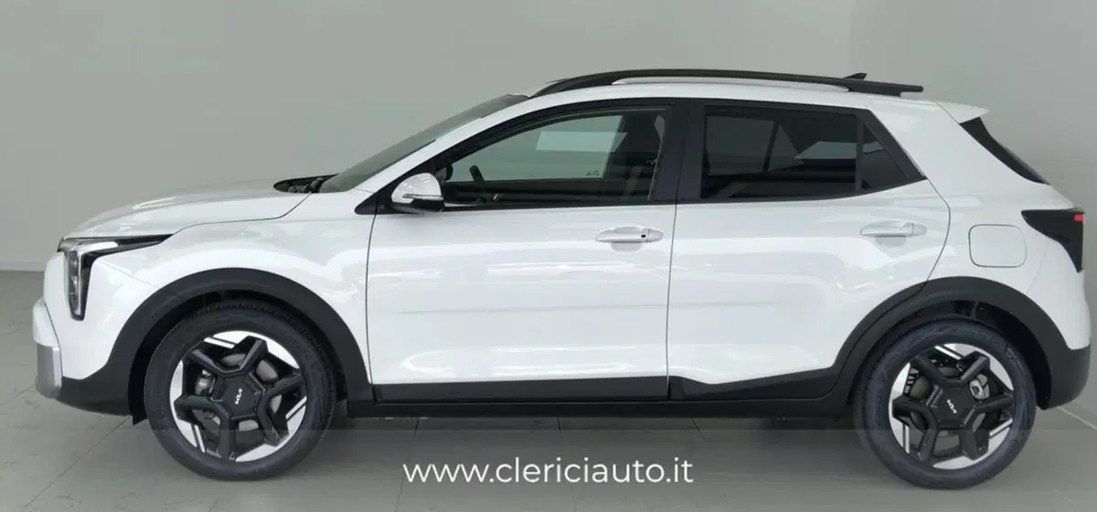 Kia Stonic usata a Como (8)