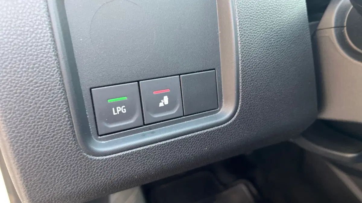 Dacia Duster usata a Parma (13)