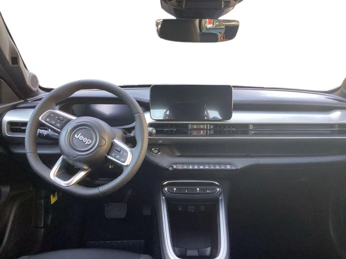 Jeep Avenger usata a Foggia (8)