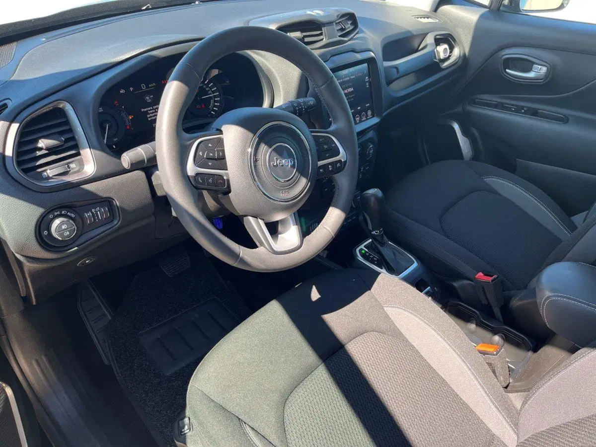 Jeep Renegade usata a Lecce (10)
