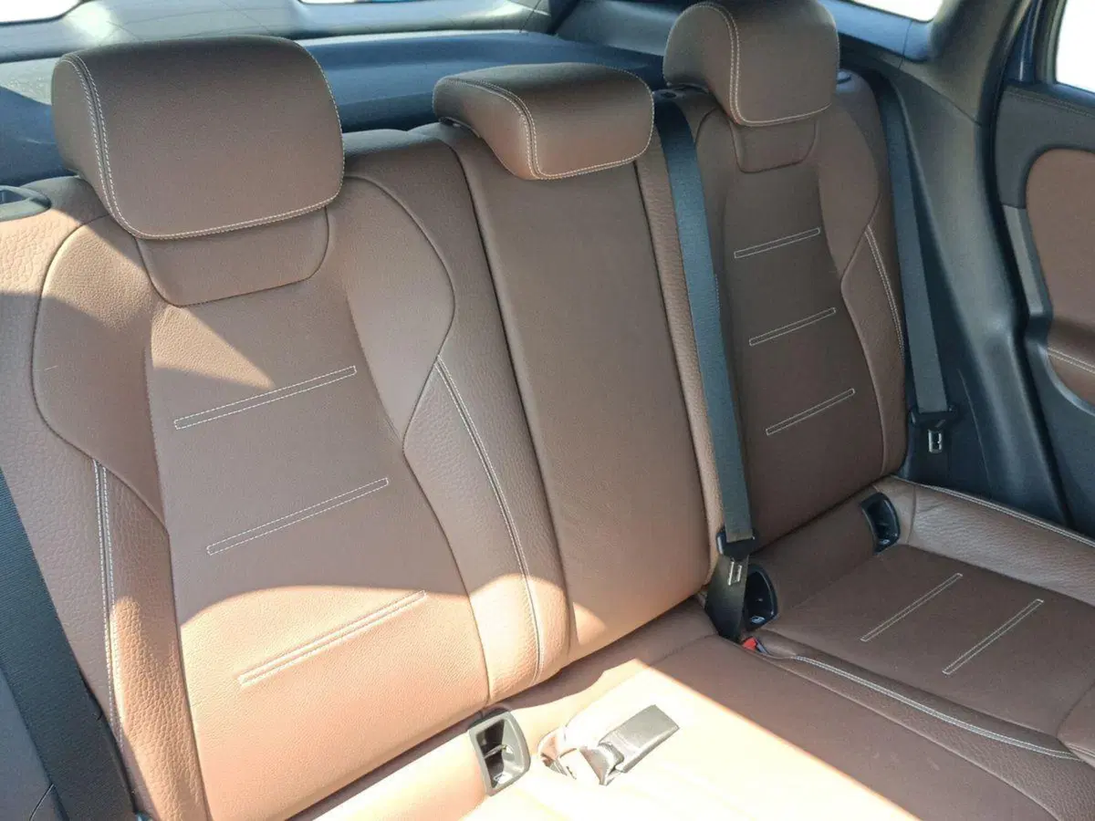 Mercedes-Benz GLA SUV usata a Taranto (16)